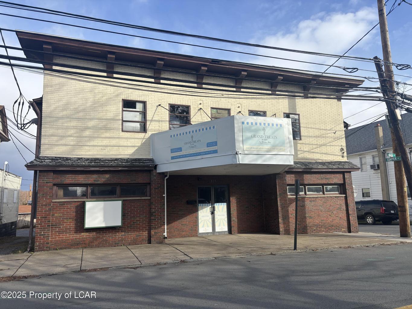 317 Main St, Dupont, PA for Sale