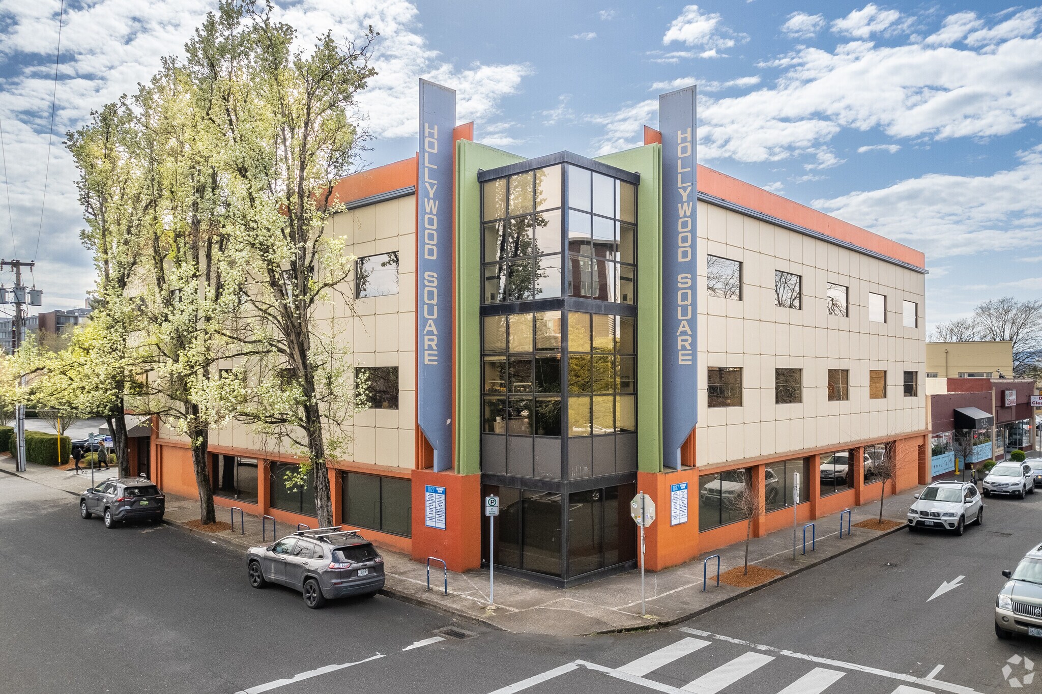 1827 NE 44th Ave, Portland, OR for Rent