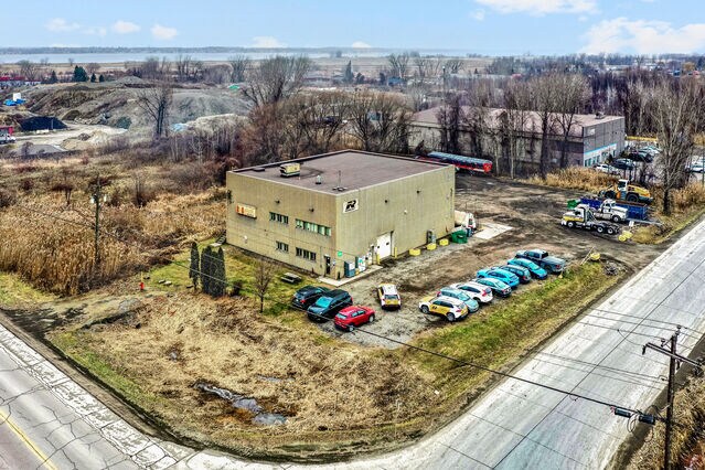 899 De La Pomme-D'or, Contrecoeur, QC for Sale