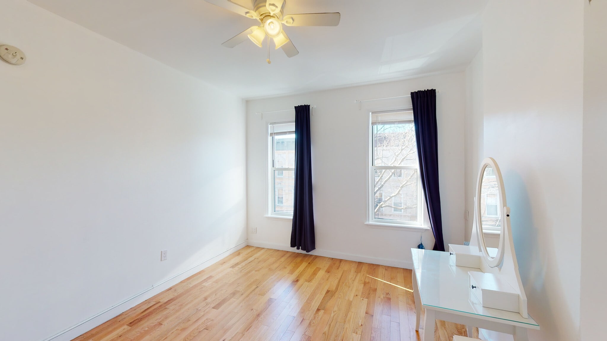 46 Sutton St, Brooklyn, NY for Sale