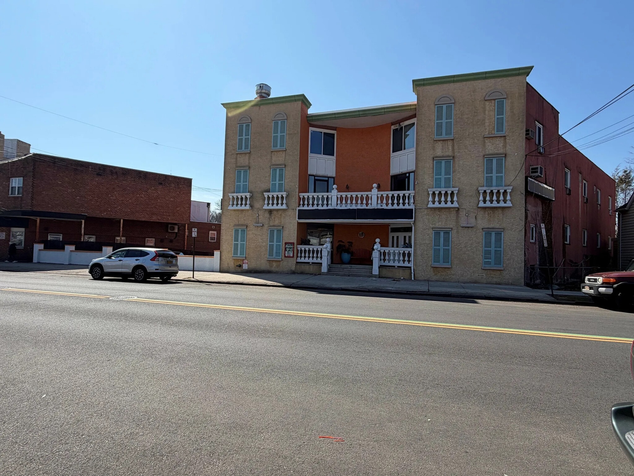 811 McLean Ave, Yonkers, NY for Rent