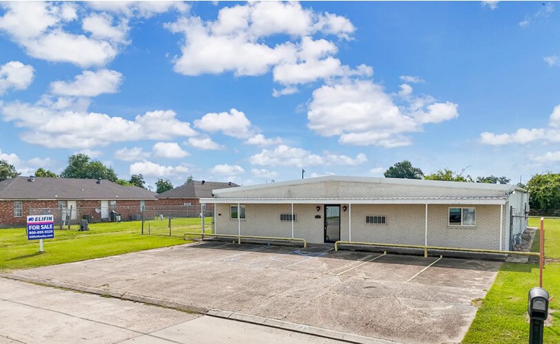 822 Saadi St, Houma, LA for Sale