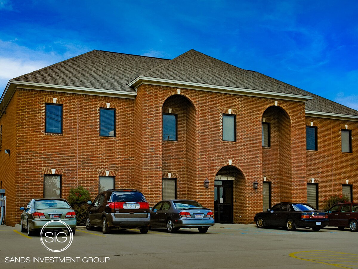 5295 Vaughn Rd Montgomery, AL 36116 Office Property for Sale on