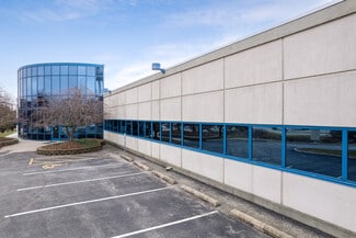 Mundelein, IL Warehouse - 161-175 N Archer Ave
