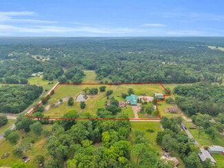 Huntsville, TX Hospitality - 103 Roundabout Ln