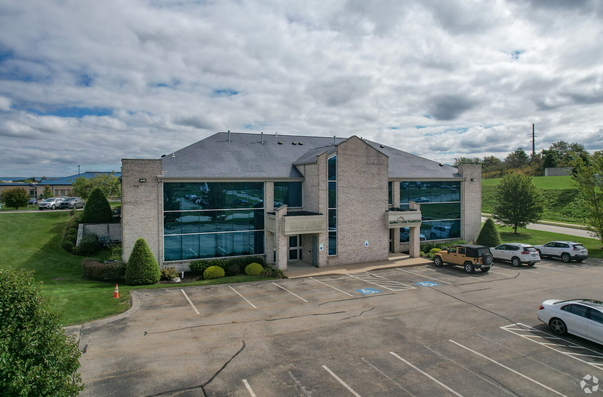 160 Wayland Smith Dr, Uniontown, PA for Rent