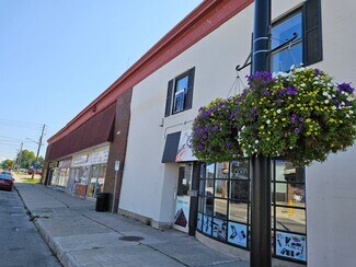 Smiths Falls, ON Freestanding - 1-15 Chambers St