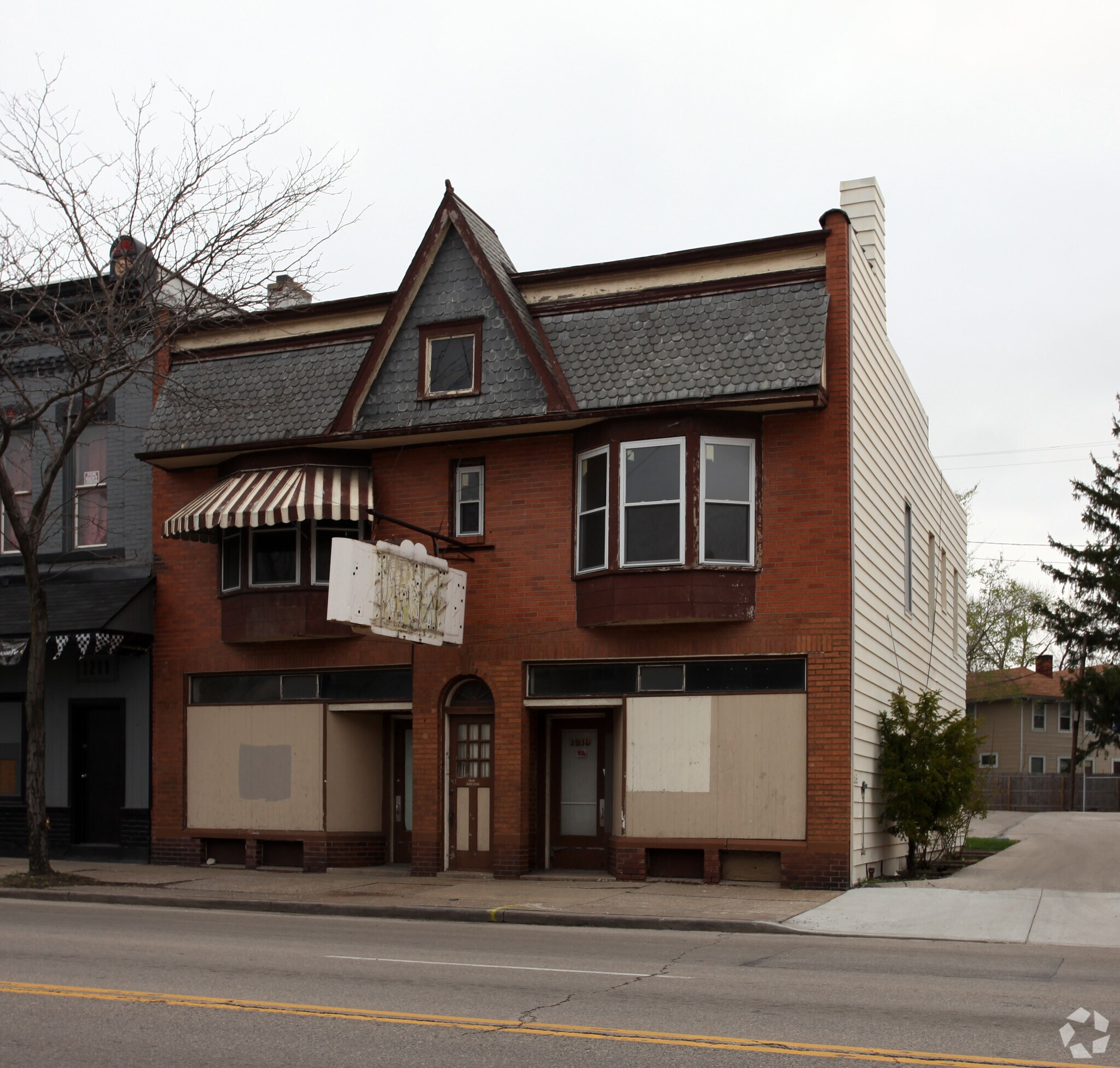 1217-1219 Broadway St, Toledo, OH for Sale