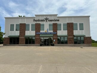Iowa City, IA Storefront Retail/Office - 673 Westbury Dr Iowa City, IA Storefront Retail/Office - 673 Westbury Dr