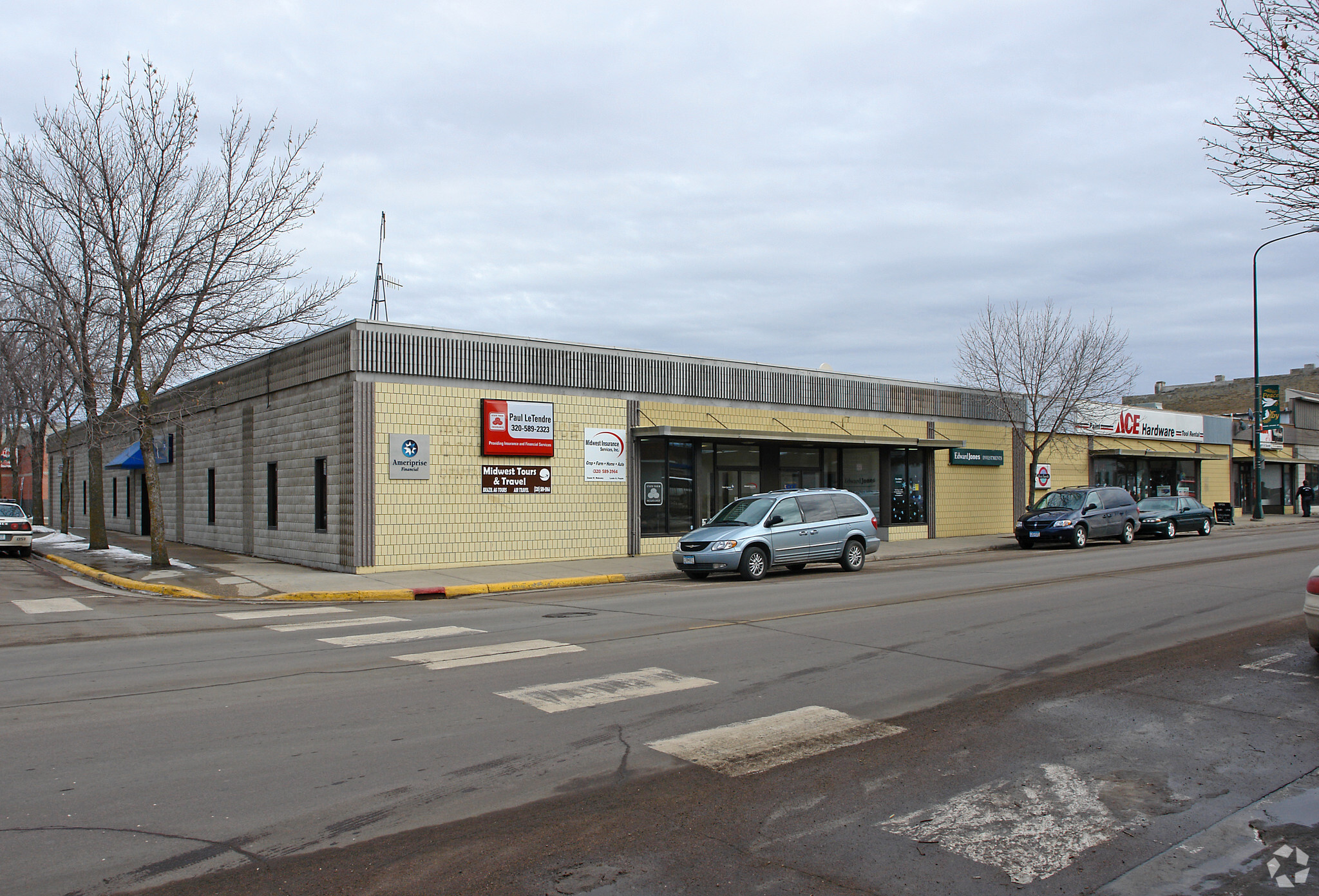 710-714 N Atlantic Ave, Morris, MN for Sale
