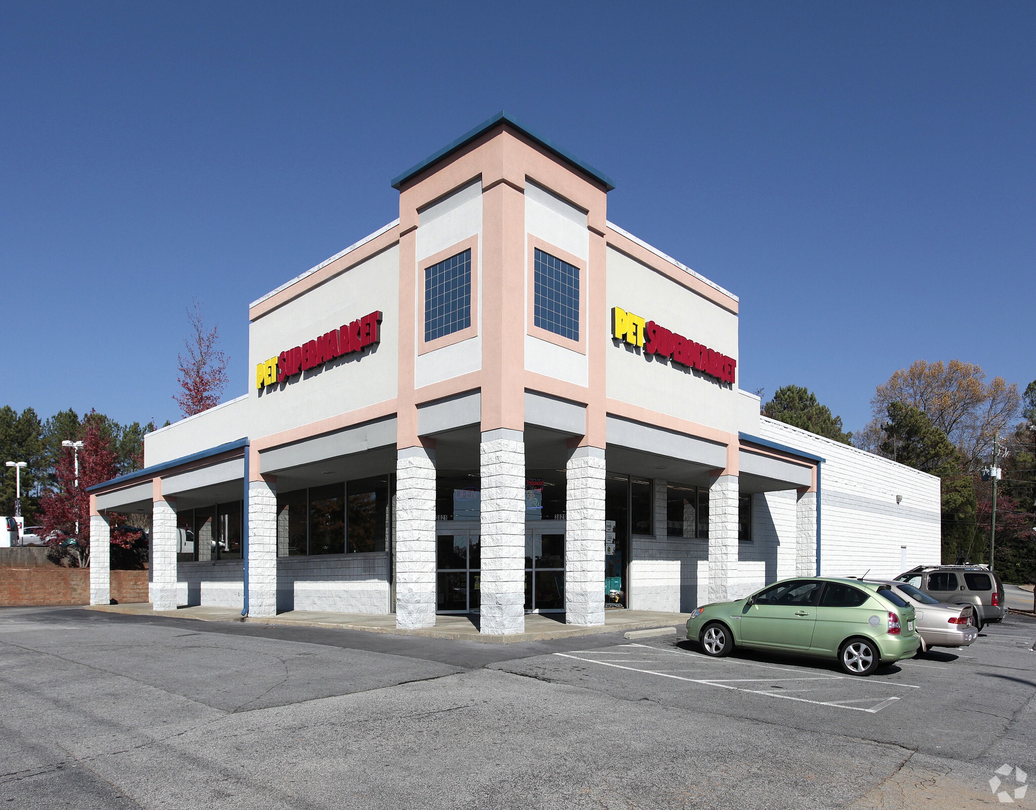 3821 S Cobb Dr, Smyrna, GA for Rent