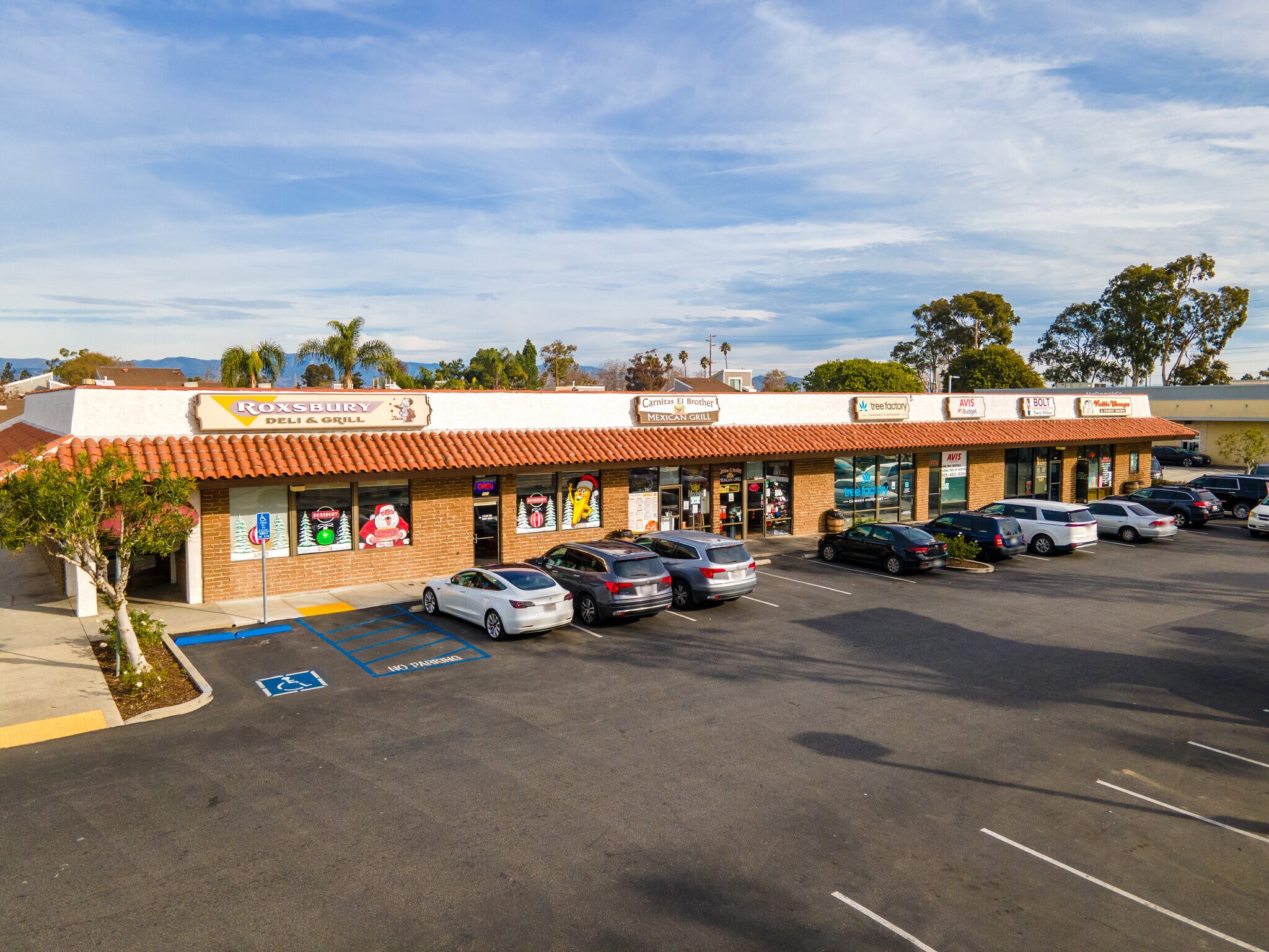 431-443 Channel Islands Blvd, Port Hueneme, CA for Sale