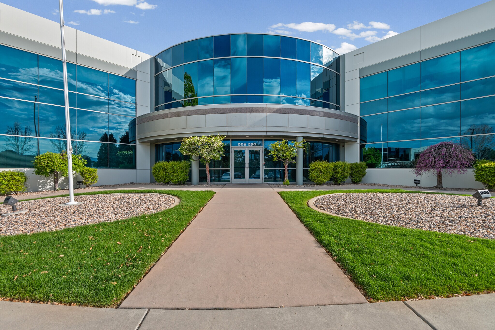 1365 W Business Park Dr, Orem, UT for Rent