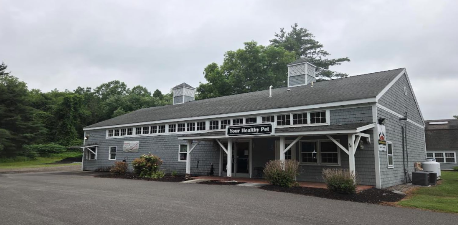 819 Straits Tpke, Middlebury, CT for Rent