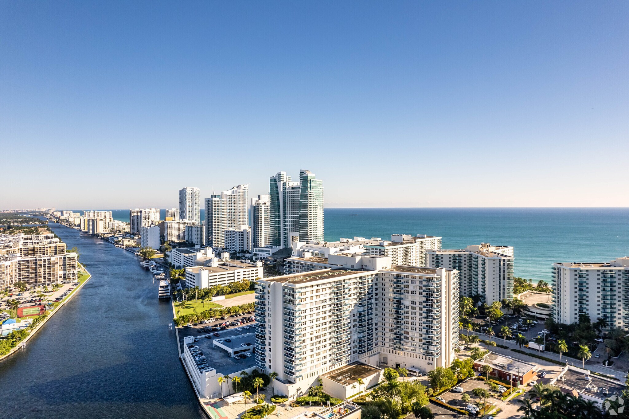 3800 S Ocean Dr, Hollywood, FL for Sale