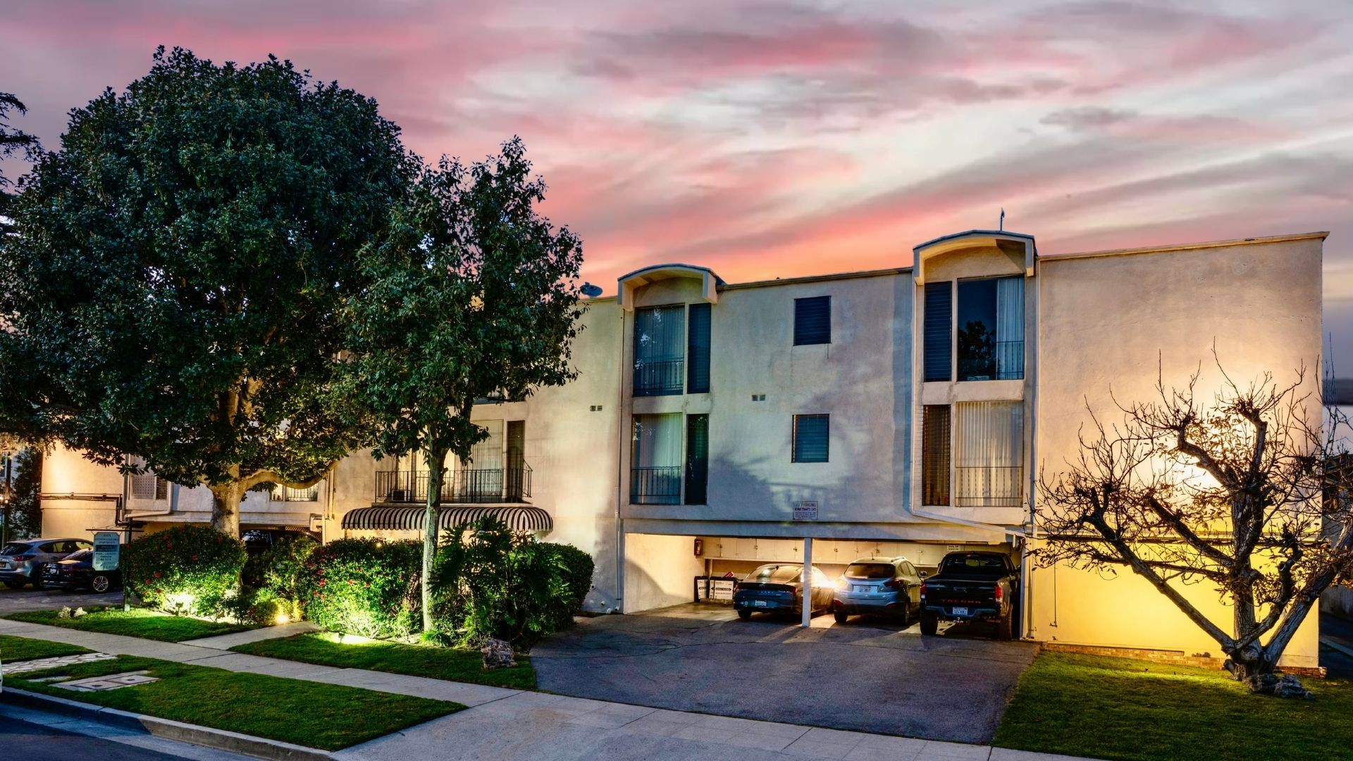 11175 Huston St, North Hollywood, CA for Sale