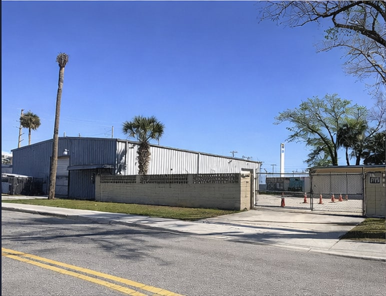 141 N Charles St, Daytona Beach, FL for Rent