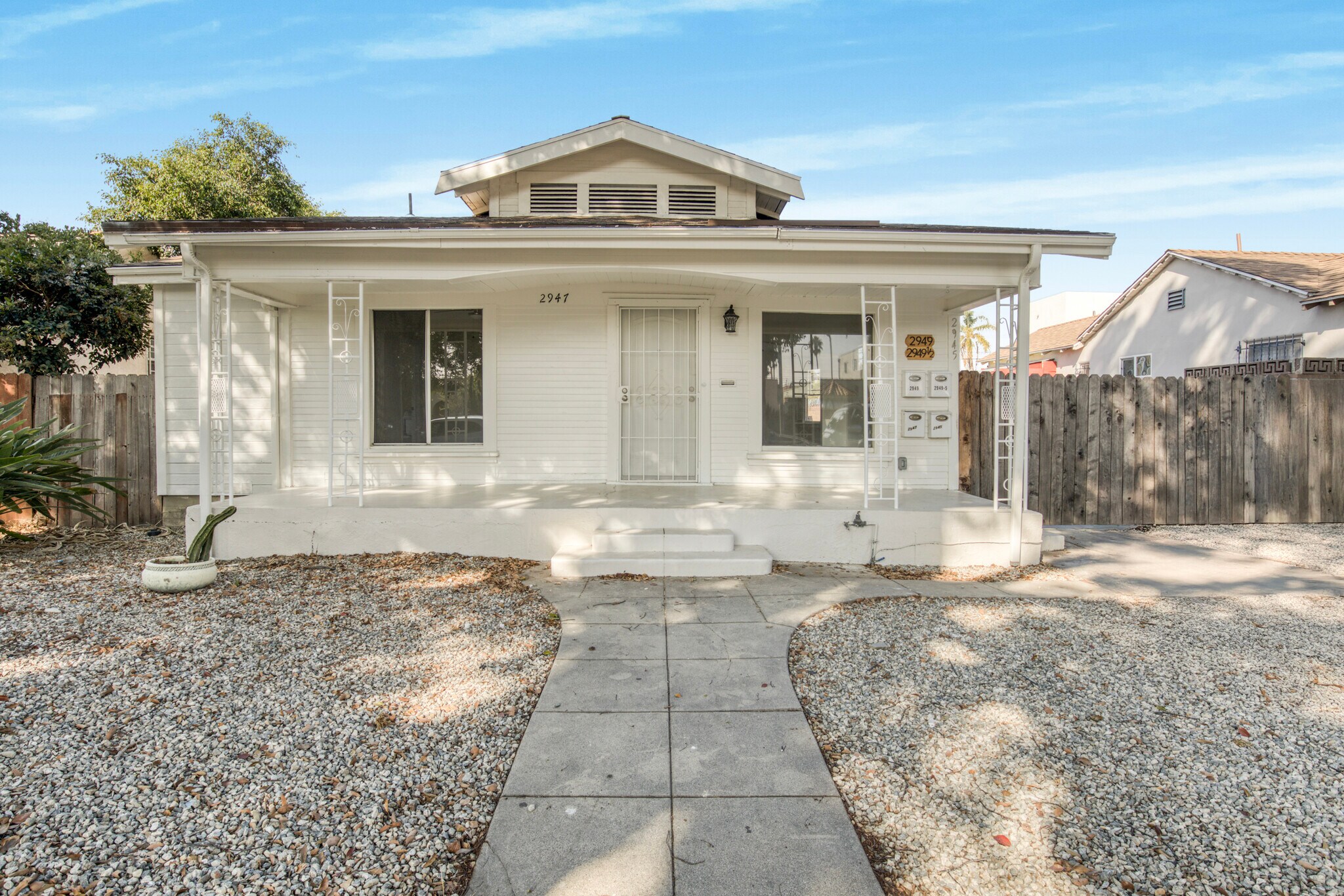 2947 West Blvd, Los Angeles, CA for Sale