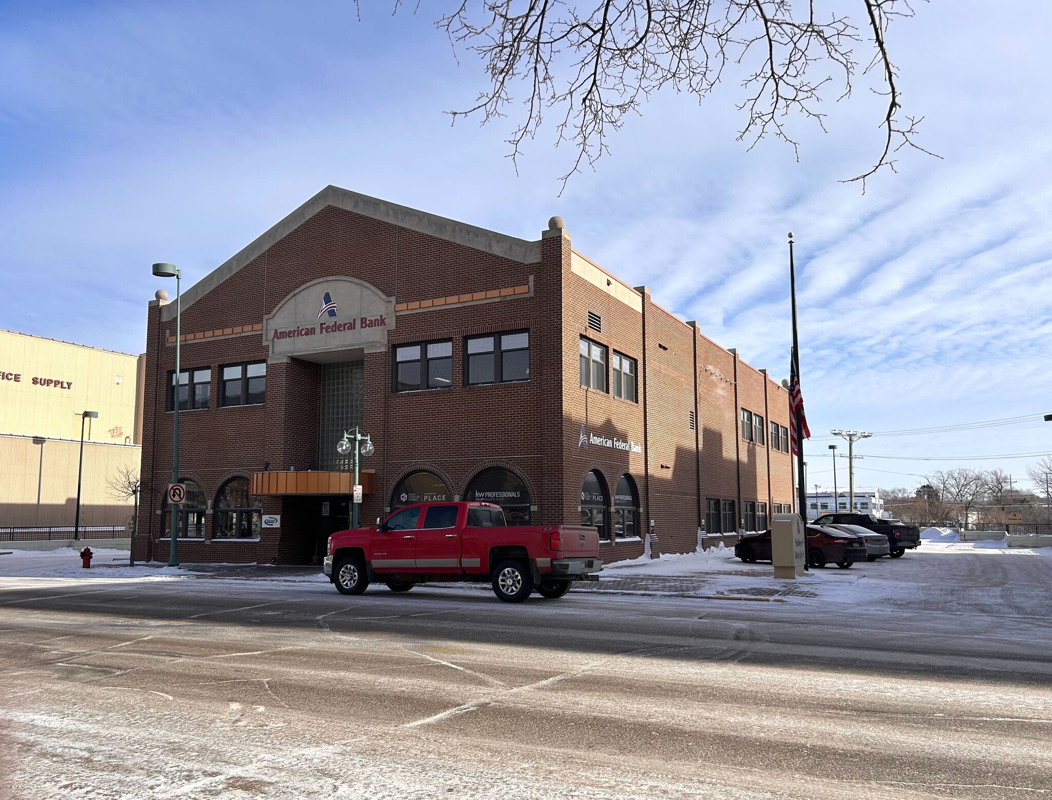 117 S Mill St, Fergus Falls, MN for Rent