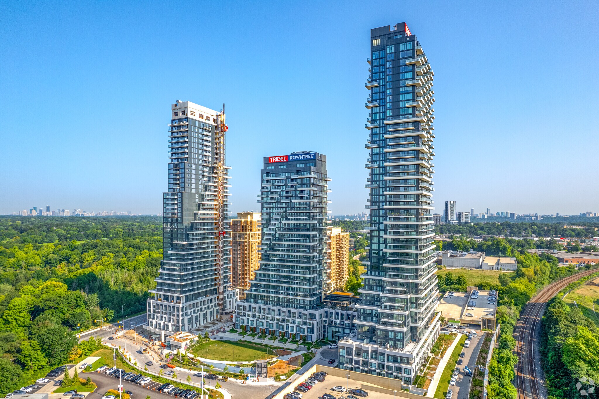 12 Inn On The Park Dr, Toronto, ON for Sale