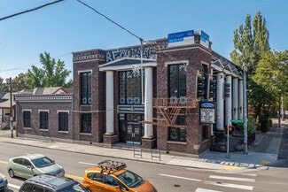 Portland, OR Movie Theatre - 3862 SE Hawthorne Blvd