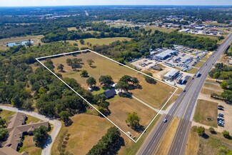 Caldwell, TX Commercial Land - 974 TX-21