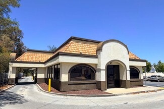 Corona, CA Retail - 4718 Green River Rd