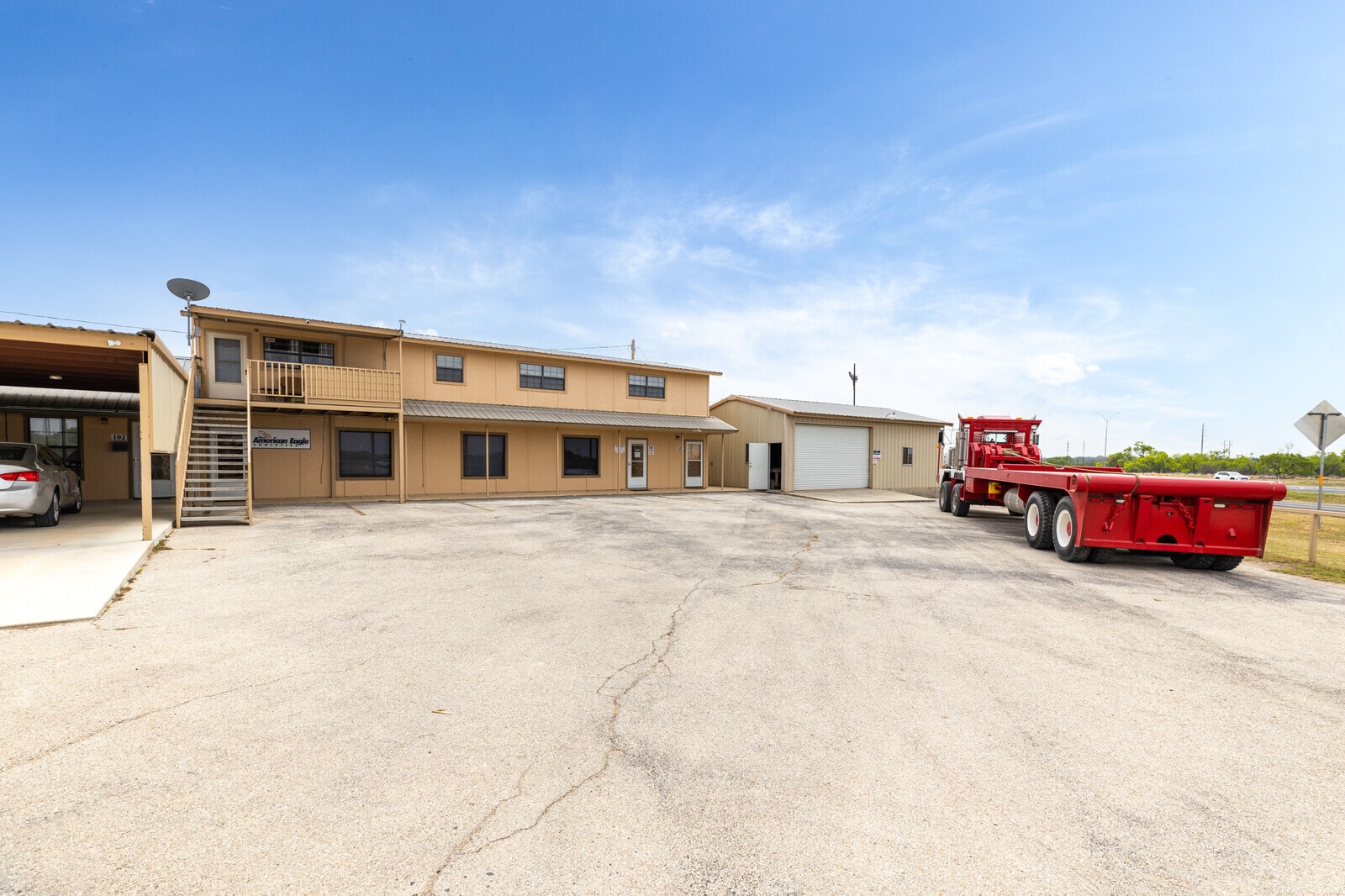 389 Interstate 35 S, Devine, TX for Rent