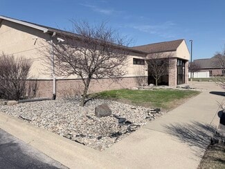 Manteno, IL Storefront Retail/Office - 150 N Prairie View Dr