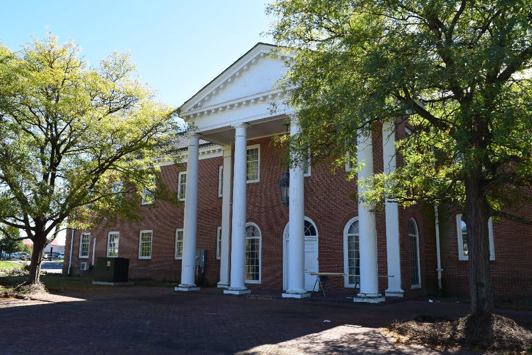 1430 New Butler Rd New Castle, PA 16101 Office Property for Lease on