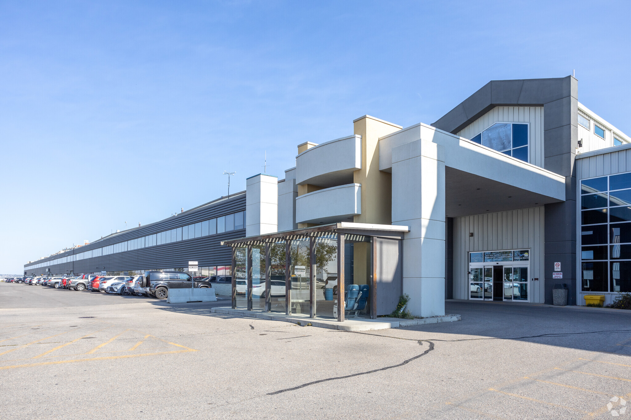 600 Palmer Rd NE, Calgary, AB for Rent