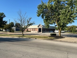 Bradley, IL Office/Retail - 435 E North St Bradley, IL Office/Retail - 435 E North St