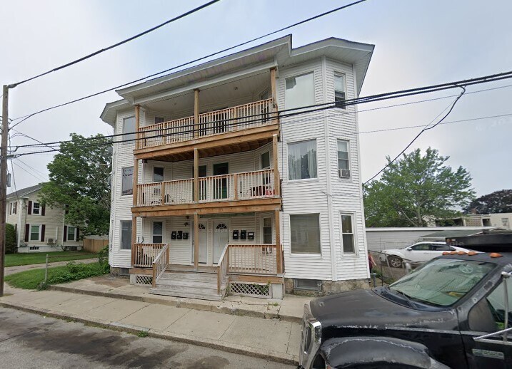 271-273 Coe St, Woonsocket, RI for Sale