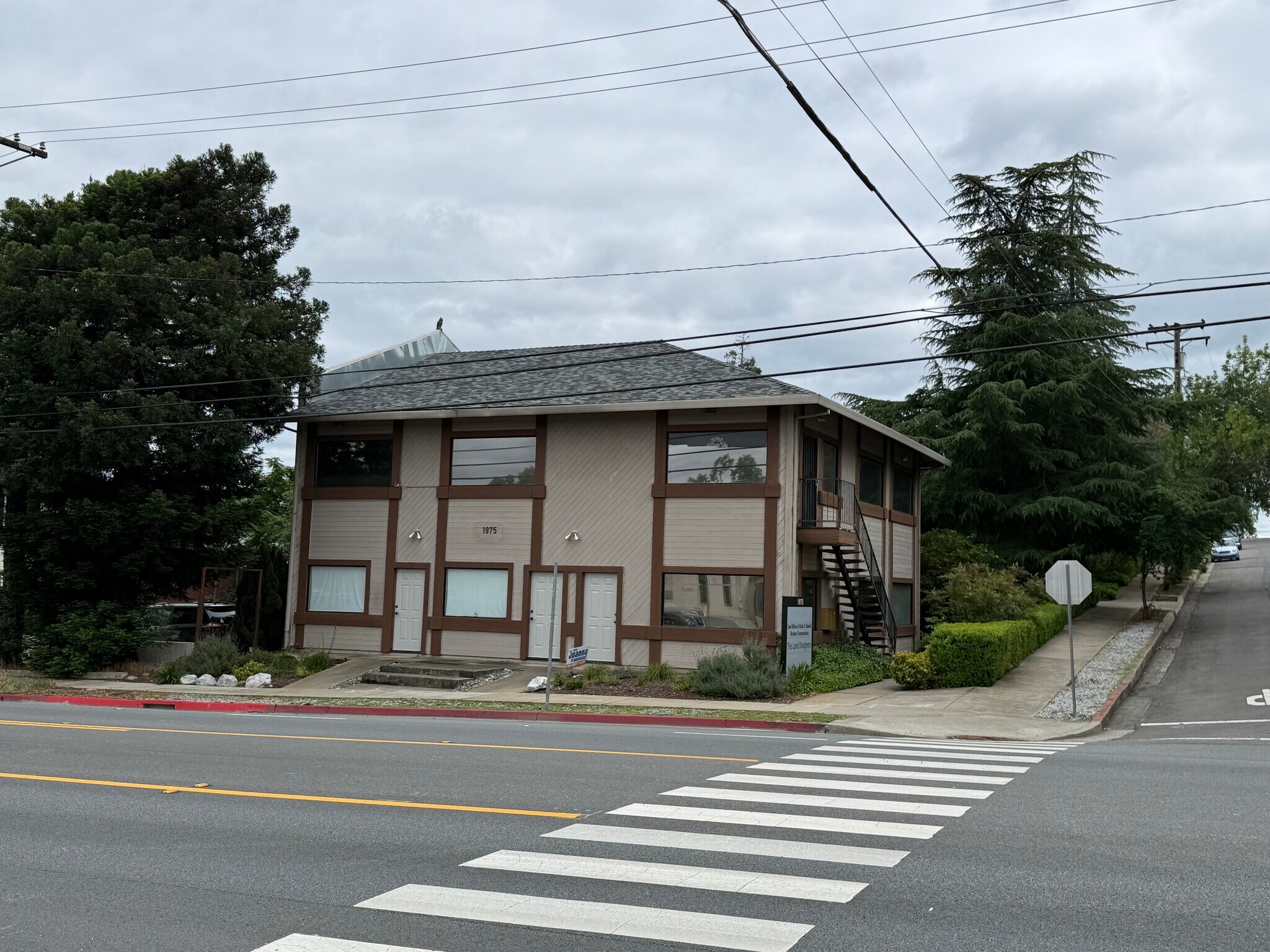1975 Placer St, Redding, CA for Sale