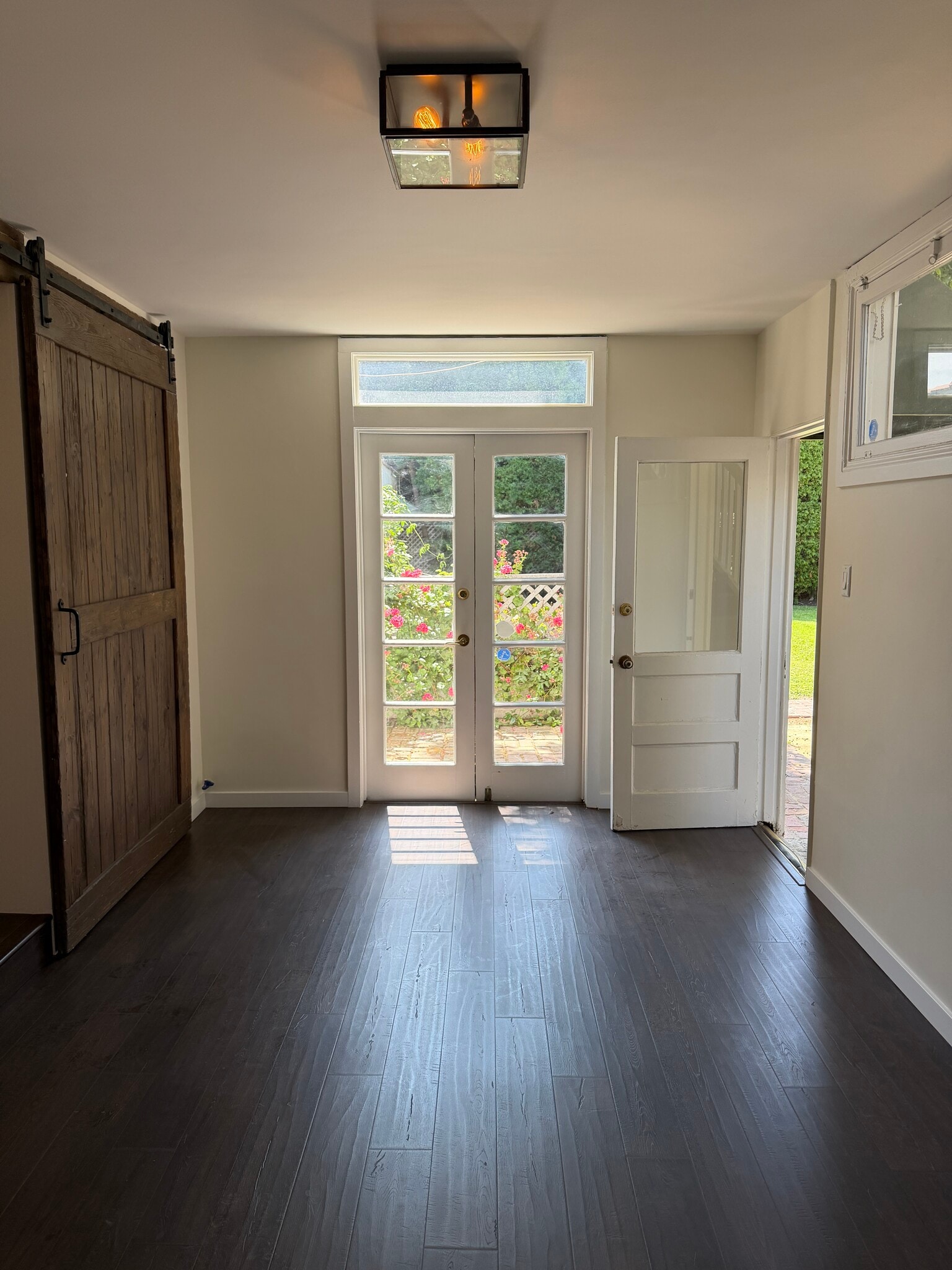 1333 Ocean Ave, Santa Monica, CA for Rent