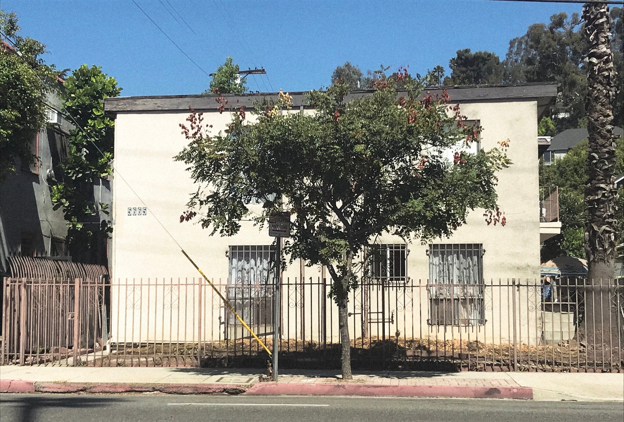 5665 Franklin Ave, Los Angeles, CA for Sale