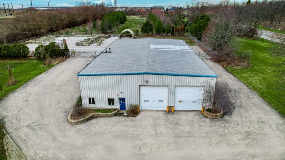 1010 Town Rd, West Chicago, IL for Sale