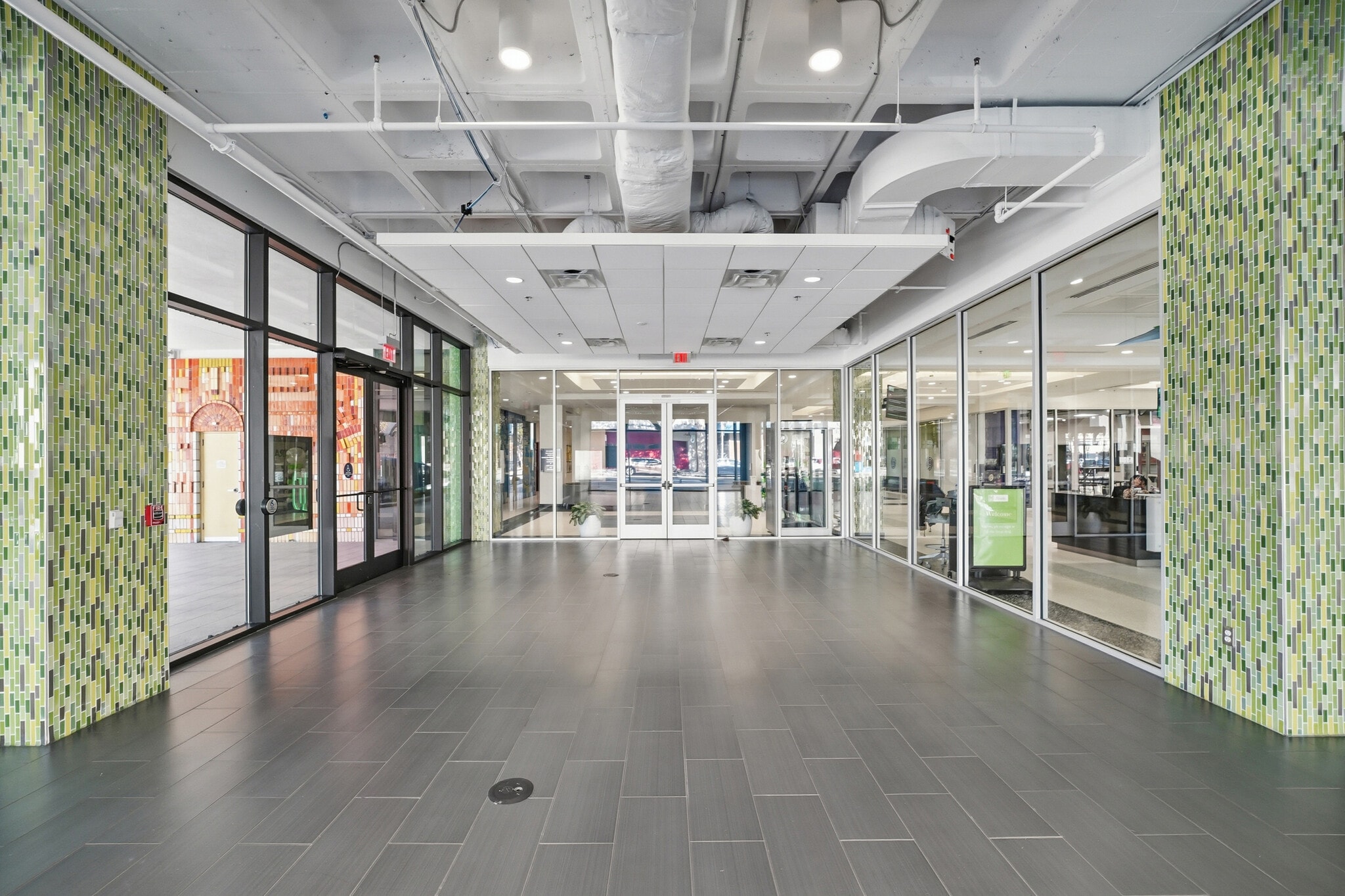 40 E Adams St, Jacksonville, FL for Rent