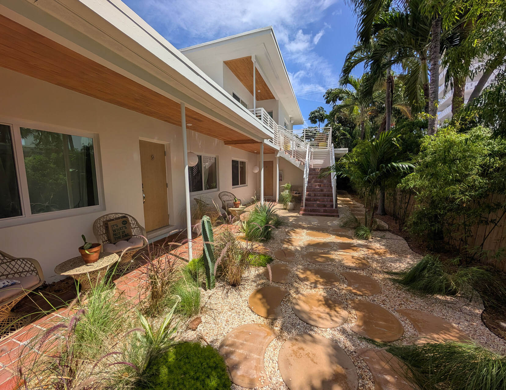2904 N Ocean Blvd, Fort Lauderdale, FL for Sale