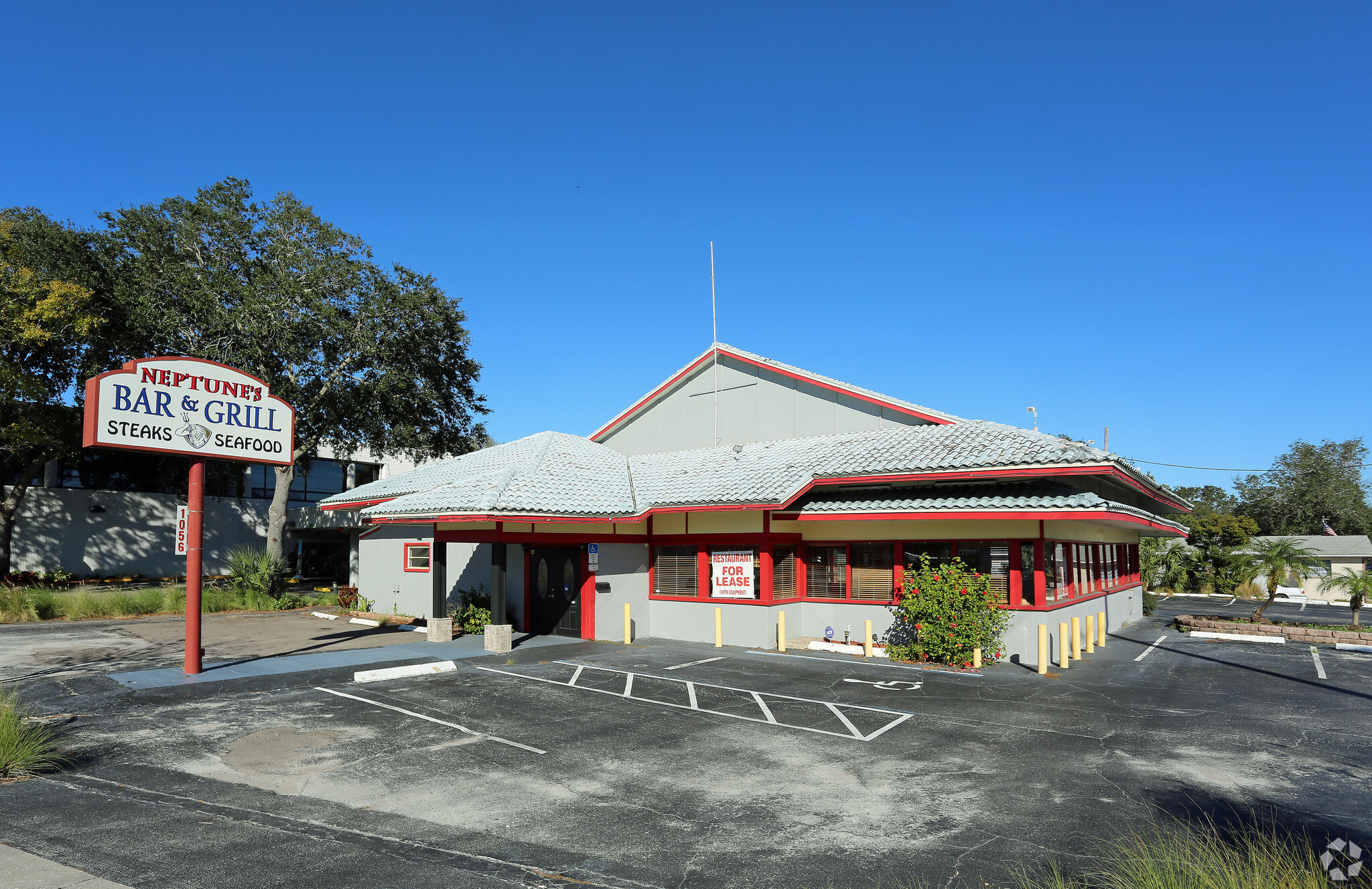 1056 Main St, Dunedin, FL for Rent