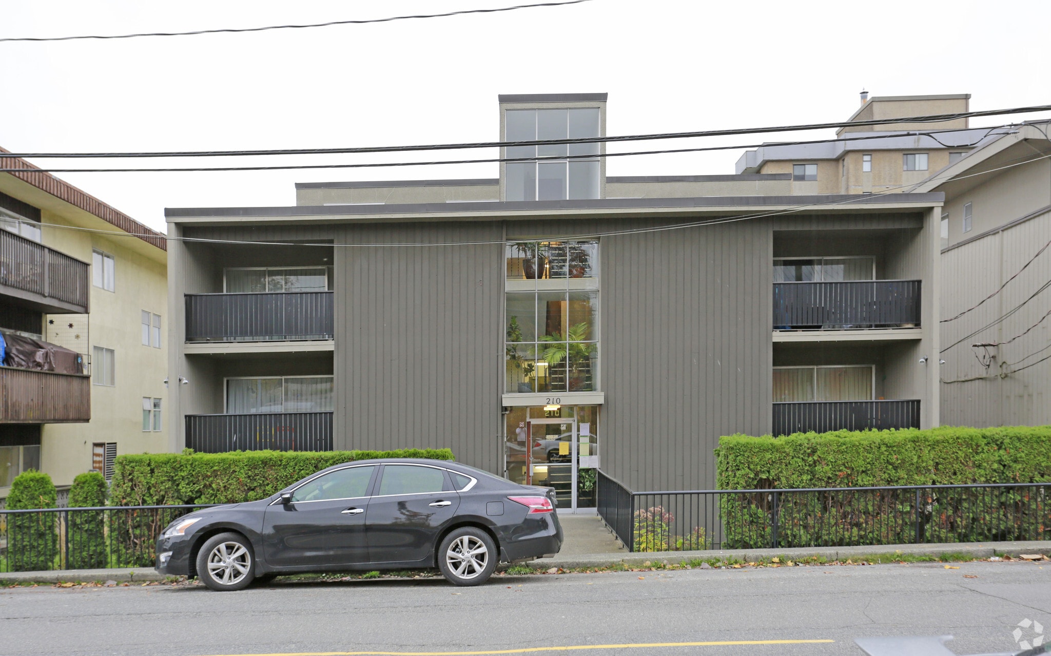 210 Agnes St, New Westminster, BC for Sale
