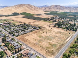 Woodlake, CA Commercial - Rodeo Estates
