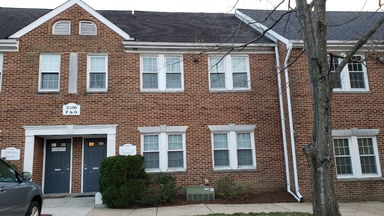 2106 Gallows Rd, Vienna, VA for Rent
