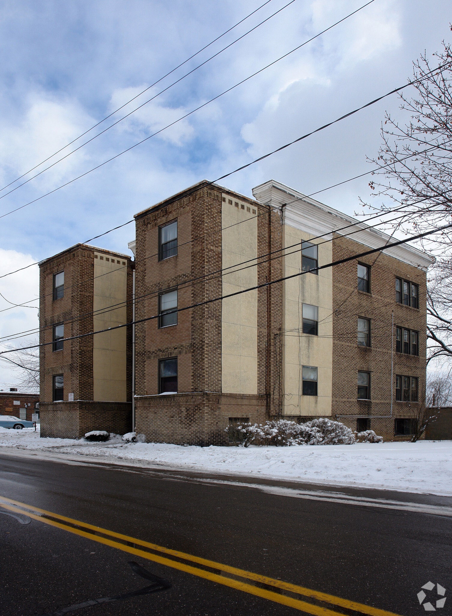 17 Rhodes Ave, Akron, OH for Sale