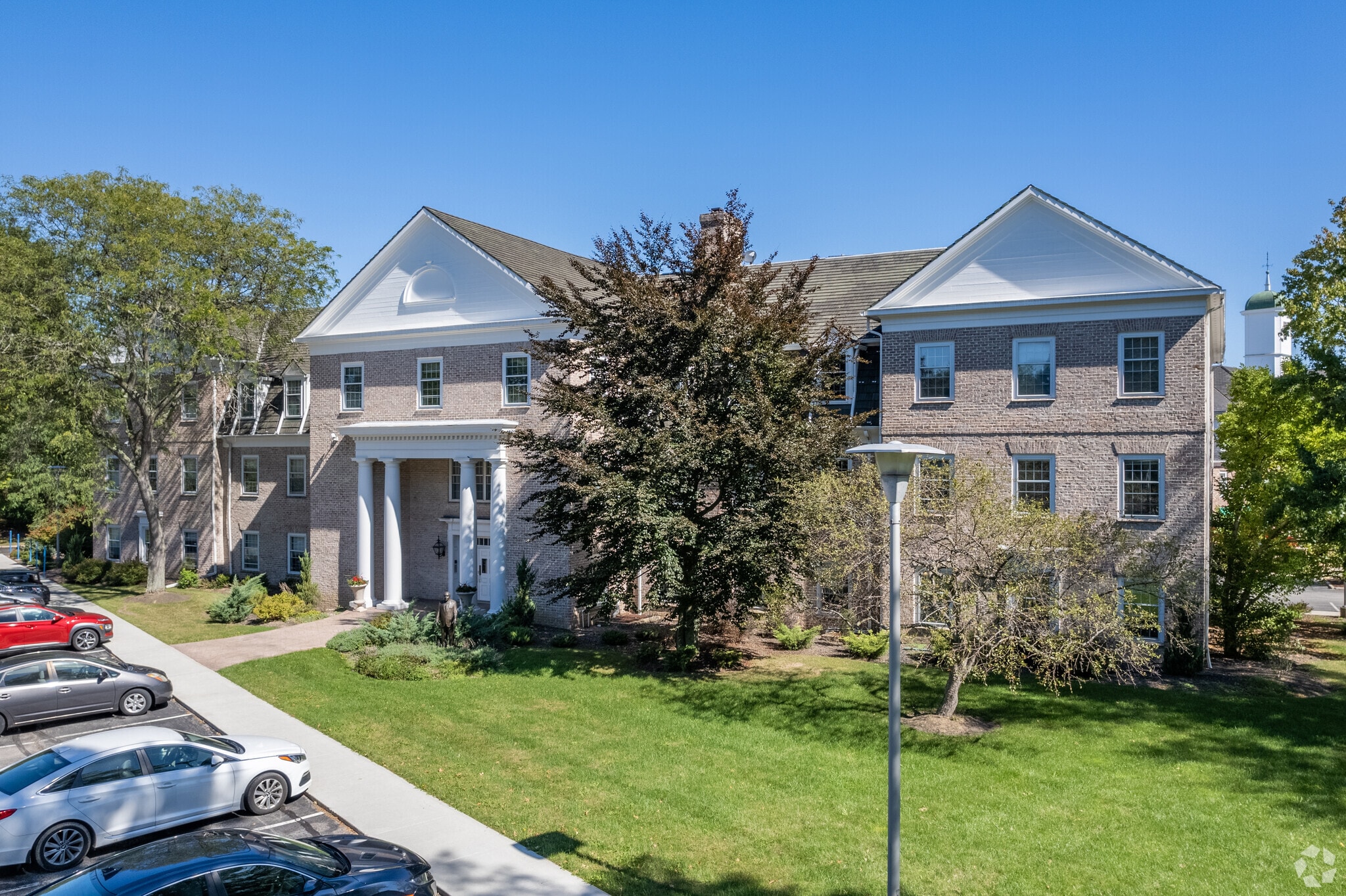 29325 Chagrin Blvd, Pepper Pike, OH for Rent