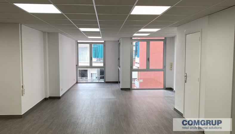 141 Carrer D'aragó, Barcelona, BAR for Rent