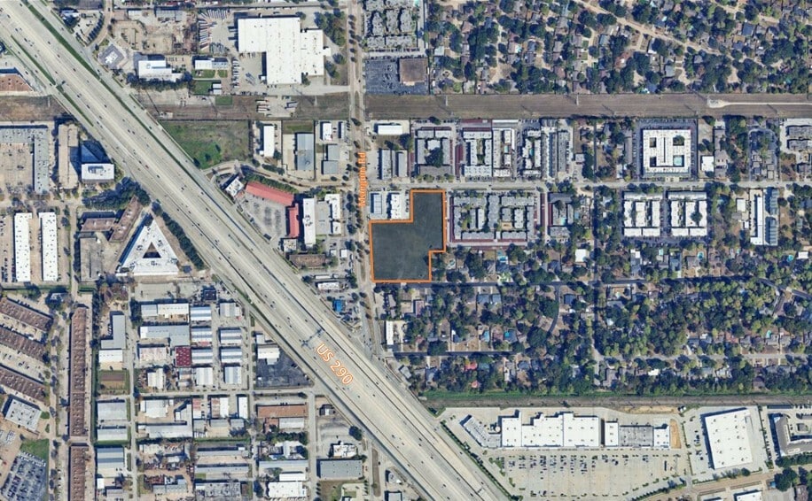 2802 Mangum rd, Houston, TX for Sale