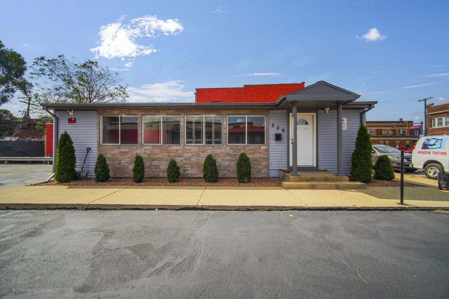 529 W Chicago Ave, East Chicago, IN for Rent