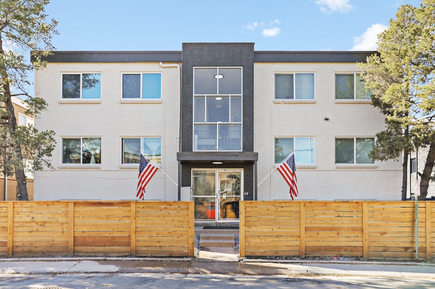 551 S Fairfax St, Denver, CO for Sale