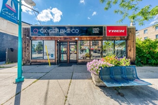 Toronto, ON Storefront - 3267 Lake Shore Blvd W